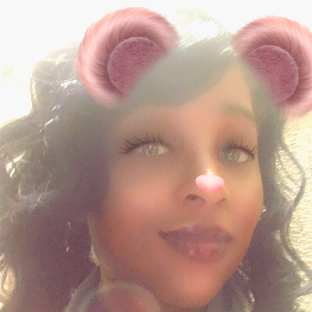 Meet your Posher, Imani